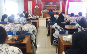 Rapat Besar PGRI Kutai Kartanegara - Persatuan Guru Republik Indonesia Cabang Kutai Kartanegara